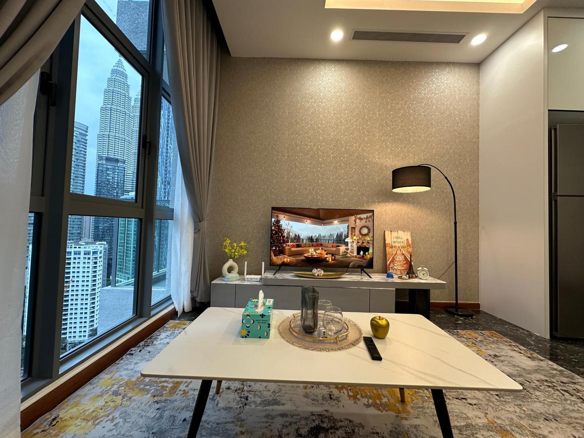 Royce Residences By Romeo Bnb Kuala Lumpur Luaran gambar