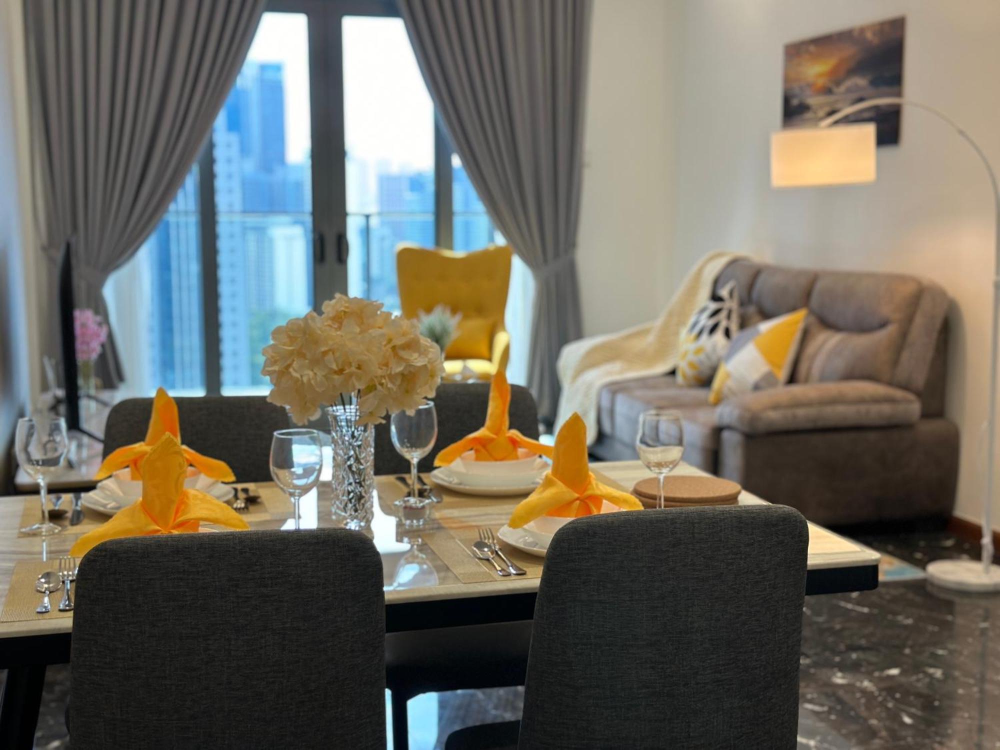 Royce Residences By Romeo Bnb Kuala Lumpur Luaran gambar