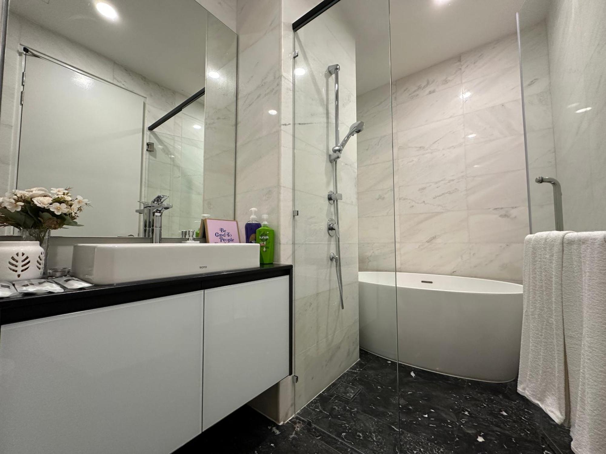 Royce Residences By Romeo Bnb Kuala Lumpur Luaran gambar